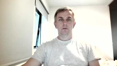 matureontheedge online show from June 7, 4:25 pm