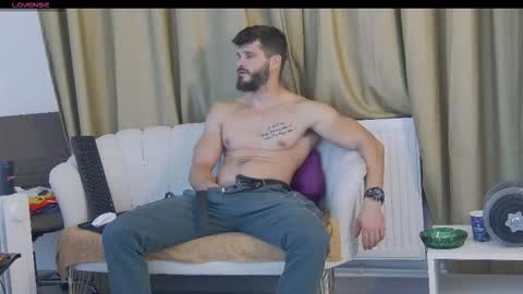 mauro_real_man online show from November 5, 7:38 pm