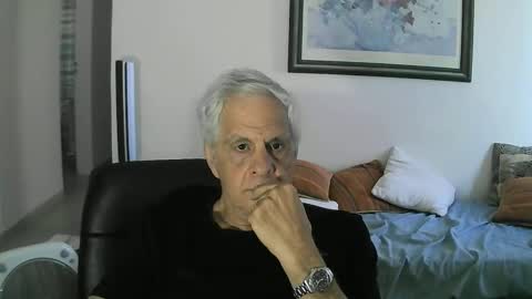 Snapshot of max_2017 chatting on January 27, 9:55 pm max_2017 online show from January 27, 9:55 pm