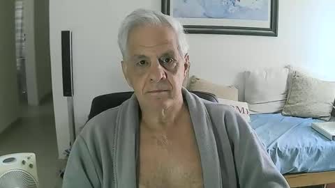 max_2017 online show from February 28, 1:32 pm