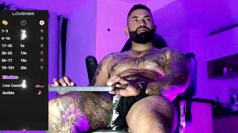 max__prada online show from February 13, 2:40 am