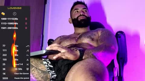 max__prada online show from December 3, 3:23 am