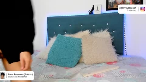 Snapshot of max_and_peter chatting on January 17, 3:22 pm max_and_peter online show from January 17, 3:22 pm