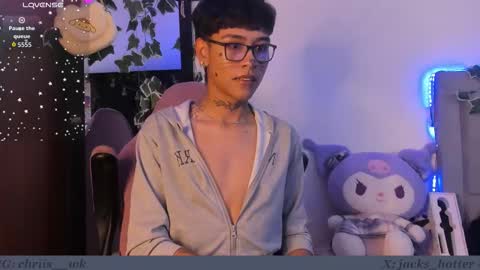 Max online show from October 30, 6:31 pm