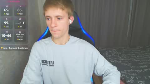 Snapshot of max_gen chatting on January 28, 8:04 pm Max Gen with tats 24years And Ethan without tats 20 years online show from January 28, 8:04 pm