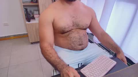 max_love25 online show from April 23, 8:44 pm