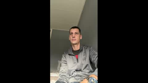 Max online show from December 23, 1:03 pm