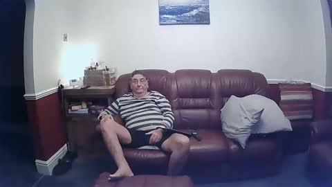 Snapshot of maxi_johnes chatting on February 22, 10:15 pm MAX online show from February 22, 10:15 pm