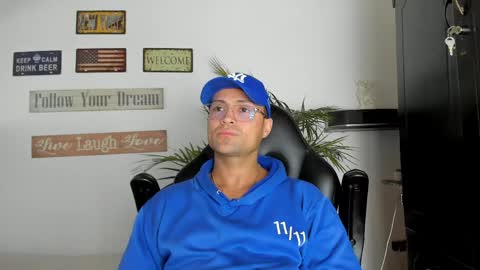 MAXI      online show from April 22, 4:23 pm