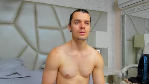 Alex online show from February 15, 9:12 pm