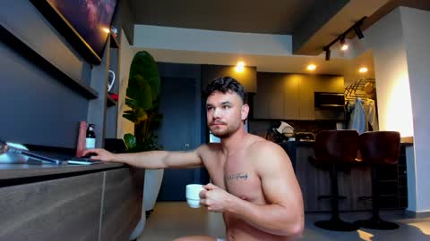 maximo_and_marcelo online show from April 25, 11:02 am