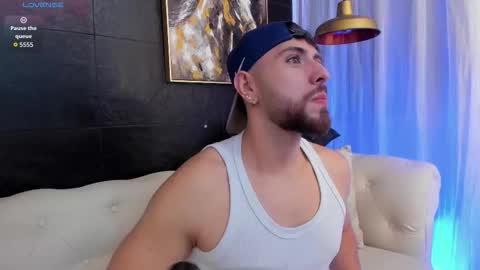 Maximo Wolf online show from October 18, 11:09 pm