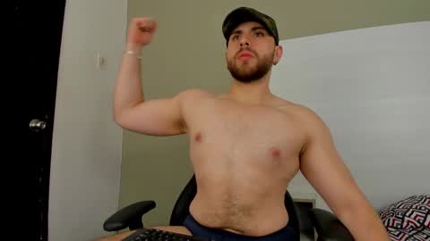 MAXIMO online show from December 13, 12:20 am