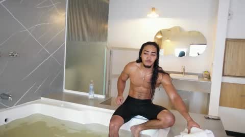 maximo_zahirx online show from March 5, 4:31 am