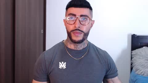 Snapshot of maximus_golden chatting on January 28, 2:11 am Independent Model online show from January 28, 2:11 am