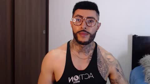 Snapshot of maximus_golden chatting on December 26, 3:59 am Independent Model online show from December 26, 3:59 am