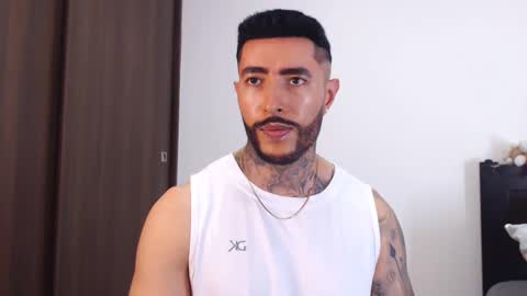 Snapshot of maximus_golden chatting on December 15, 2:41 am Independent Model online show from December 15, 2:41 am