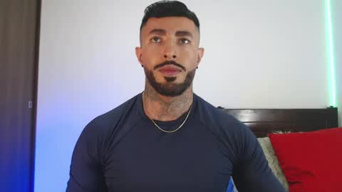 Independent Model online show from April 29, 3:44 am