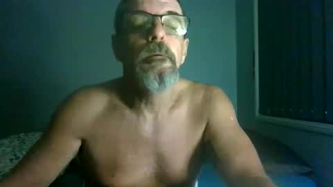 Max online show from June 11, 12:32 am