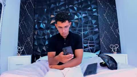 maxistanford online show from March 5, 11:34 pm