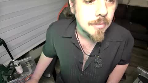 Max online show from May 5, 3:52 am