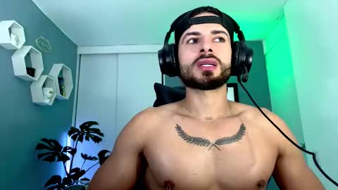 Maxi online show from November 7, 1:31 am