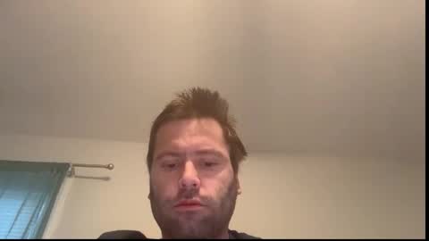 lol online show from February 15, 4:37 pm