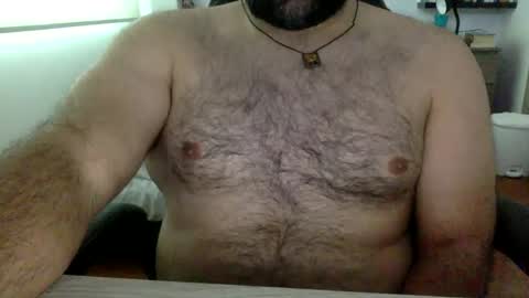 Snapshot of mbotve chatting on October 10, 1:49 pm VzlaMan online show from October 10, 1:49 pm