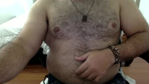 Snapshot of mbotve chatting on September 25, 7:02 pm VzlaMan online show from September 25, 7:02 pm