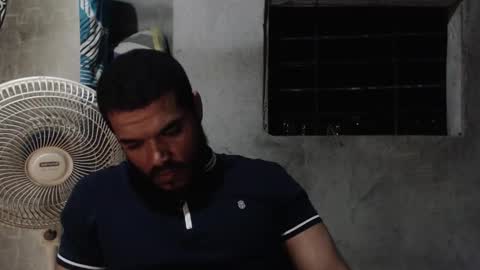 Mcgregor online show from October 21, 2:14 am