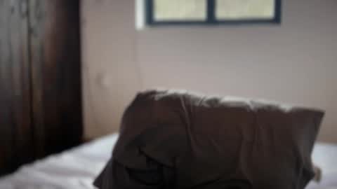 mcklister online show from April 22, 8:24 pm