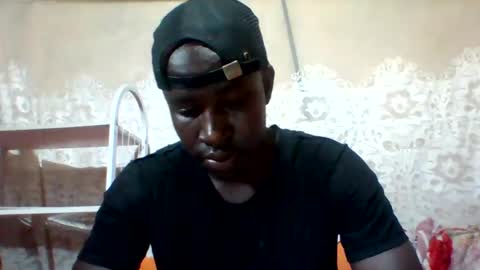 Snapshot of mclntz_bbc chatting on December 12, 9:19 am mclntz_bbc online show from December 12, 9:19 am