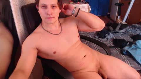 mclovi19 online show from February 7, 11:23 am