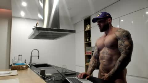 Alpha Male online show from June 7, 9:33 pm