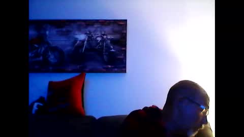 me at home online show from November 17, 11:13 am