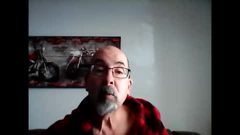 Snapshot of meathome3 chatting on January 27, 2:24 pm me at home online show from January 27, 2:24 pm