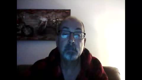 Snapshot of meathome3 chatting on January 7, 12:48 pm me at home online show from January 7, 12:48 pm