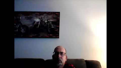 Snapshot of meathome3 chatting on January 30, 2:15 pm me at home online show from January 30, 2:15 pm