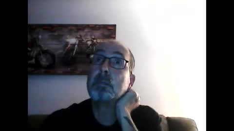 Snapshot of meathome3 chatting on February 18, 4:48 am me at home online show from February 18, 4:48 am