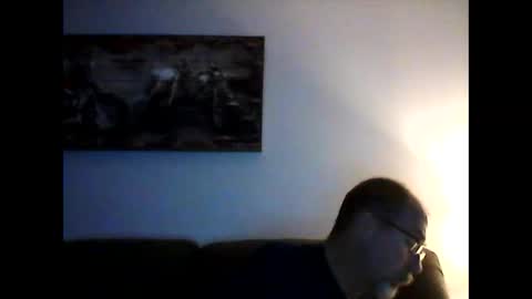 Snapshot of meathome3 chatting on December 12, 9:37 pm me at home online show from December 12, 9:37 pm