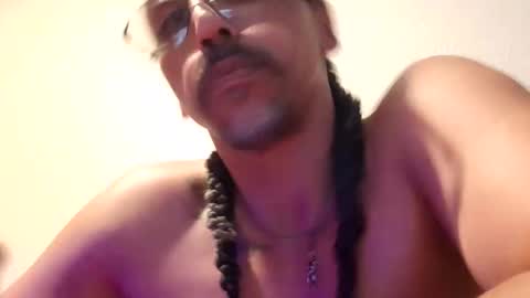 Danks dikk online show from May 19, 10:10 am