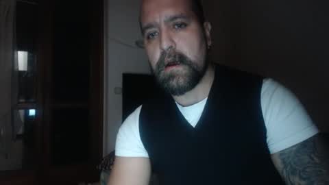Snapshot of menformen1929 chatting on October 21, 11:40 pm menformen1929 online show from October 21, 11:40 pm
