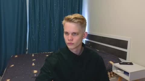 Mickey online show from November 6, 11:46 am