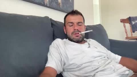 Mercedes190d online show from March 31, 4:42 pm