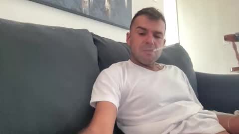 Mercedes190d online show from April 19, 1:10 pm