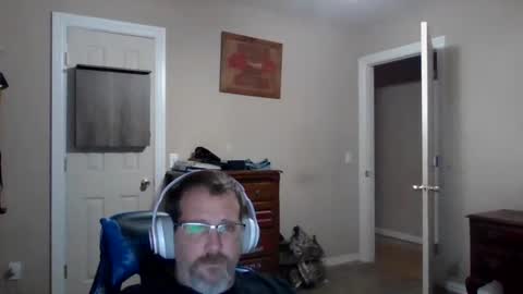 Snapshot of mercer1977 chatting on October 3, 10:31 am mercer1977 online show from October 3, 10:31 am