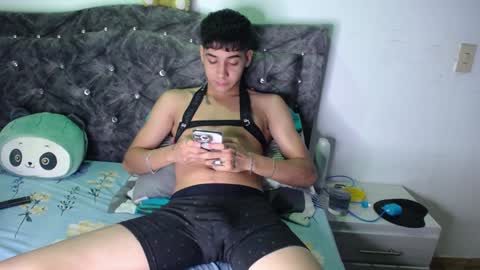 Snapshot of mexican_cum chatting on December 29, 8:00 am Jhon online show from December 29, 8:00 am