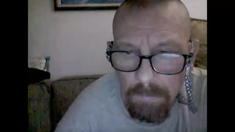 mhitch924 online show from February 11, 2:16 am