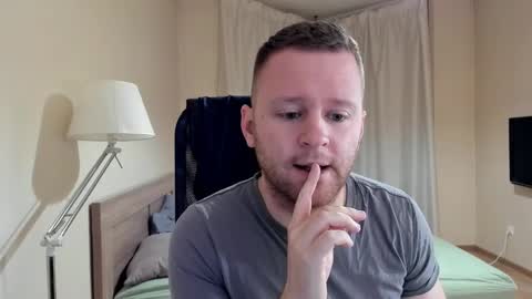 Snapshot of michael_birkin chatting on December 22, 2:49 pm Michael Birkin online show from December 22, 2:49 pm