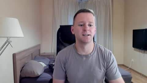 Snapshot of michael_birkin chatting on October 5, 4:38 am Michael Birkin online show from October 5, 4:38 am
